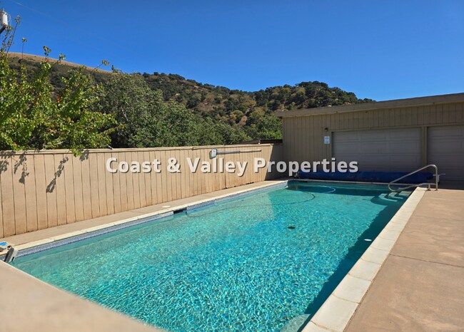 Foto del edificio - Beautiful Chualar Canyon Home for RENT!!!
