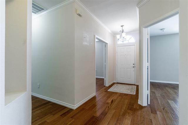 Foto del edificio - 1317 Heather Brook Dr