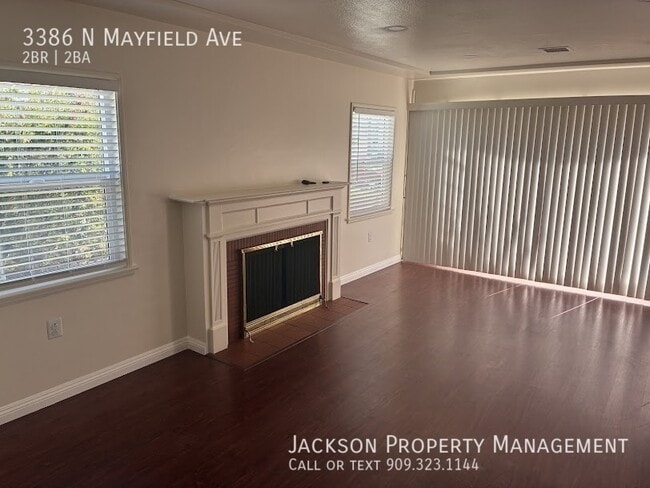 Building Photo - 3386 N Mayfield Ave