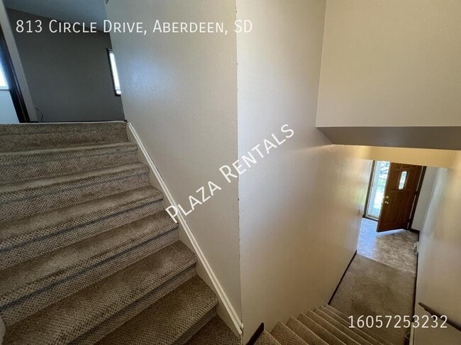 Foto del edificio - 833 S Merton St