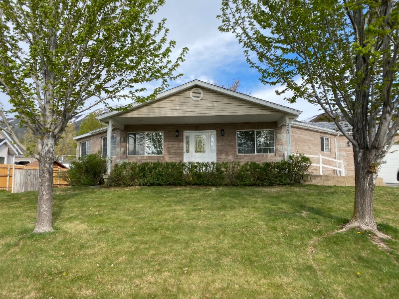 Primary Photo - 2265 S Linda Wy