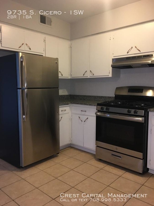Building Photo - 2 bedroom in OAK LAWN IL 60453