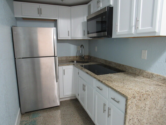 Building Photo - 4601 Purdy Ln