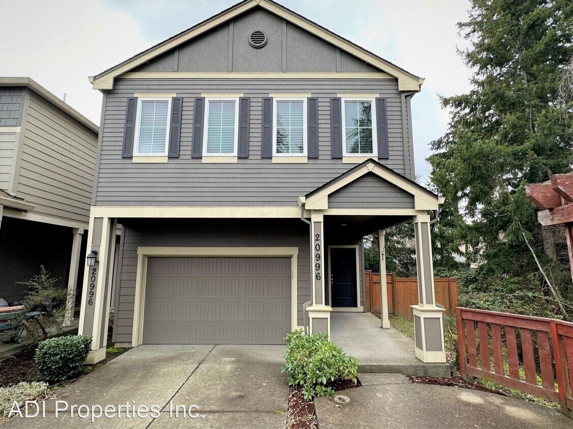 4 br, 2.5 bath House 20996 SW Sister Lane House Rental in Beaverton