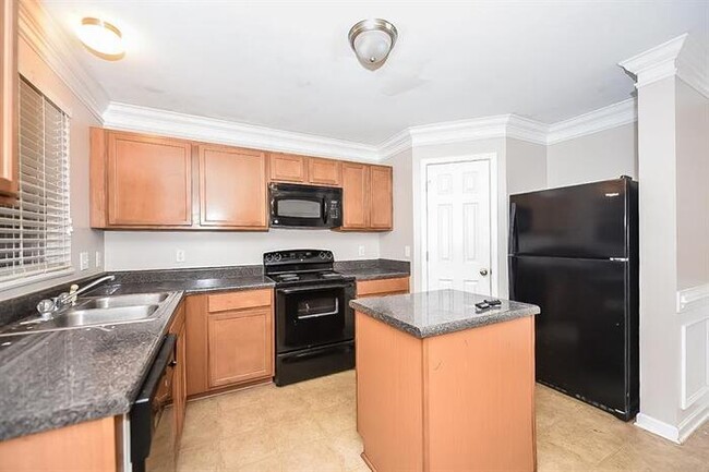 Building Photo - 833 Ambergate Ln, Columbia, SC, 29229