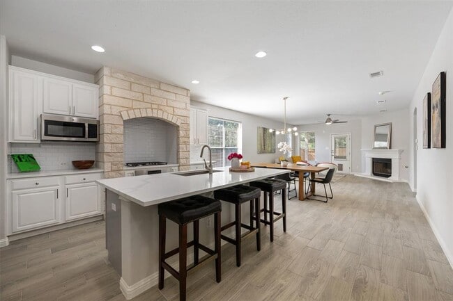 Foto del edificio - 100 Arrowhead Trail