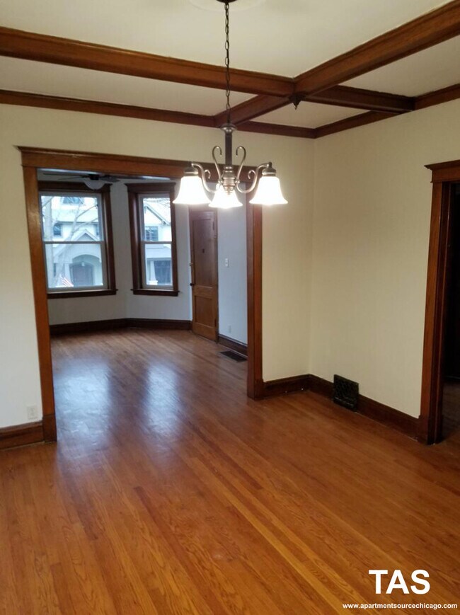 Foto del edificio - 3824 N Hamilton Ave
