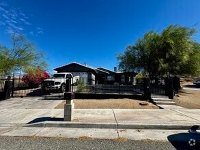 Building Photo - 67890 Alameda Dr