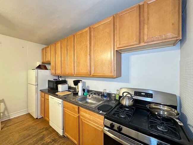 Foto del edificio - 2129 N Dayton St