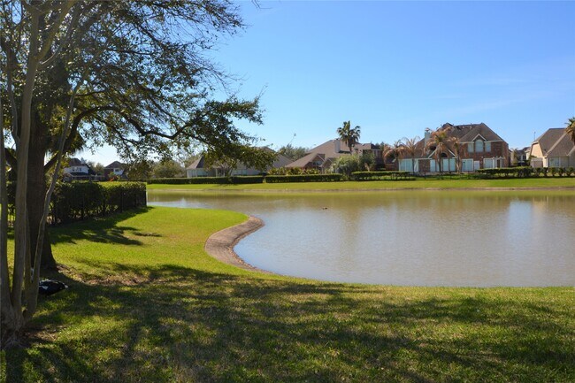 Foto del edificio - 1711 Emma Cove Ct