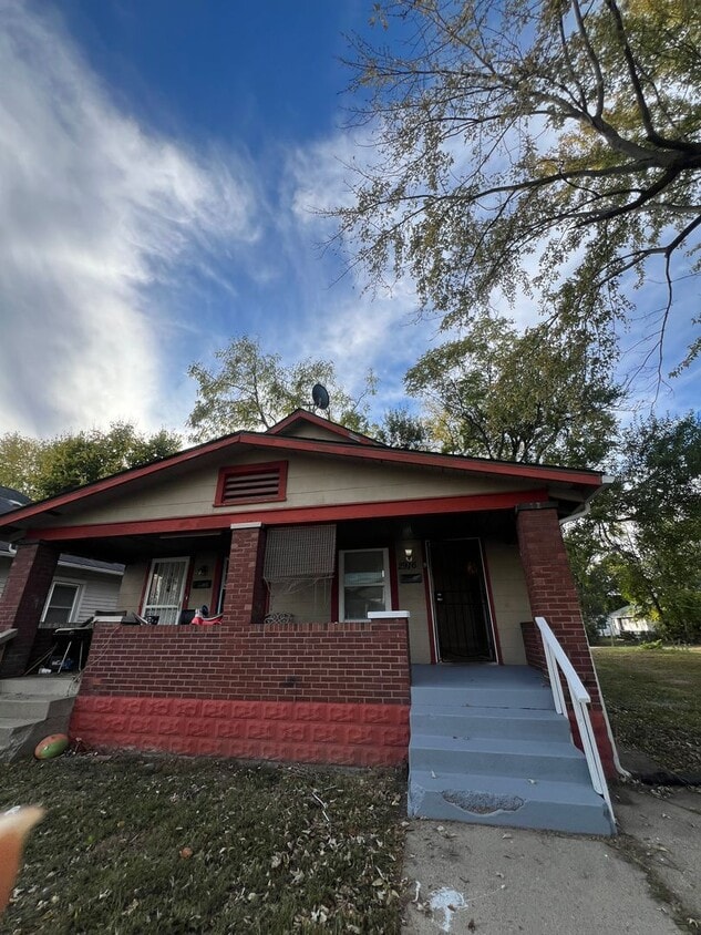 Foto principal - 2914 Winthrop Ave