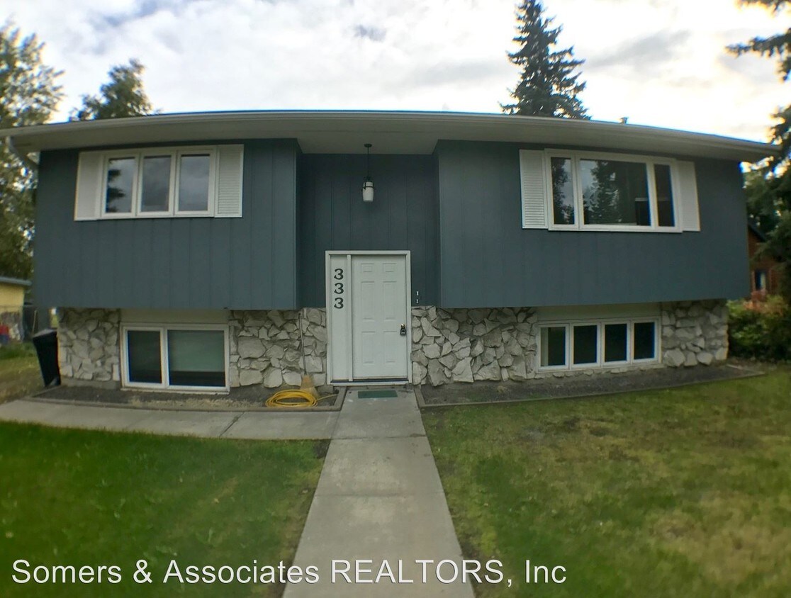 333 Baranof Ave, Fairbanks, AK 99701 Condo for Rent in Fairbanks, AK