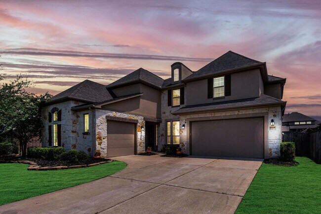 Building Photo - 20319 Everwood Green Ln