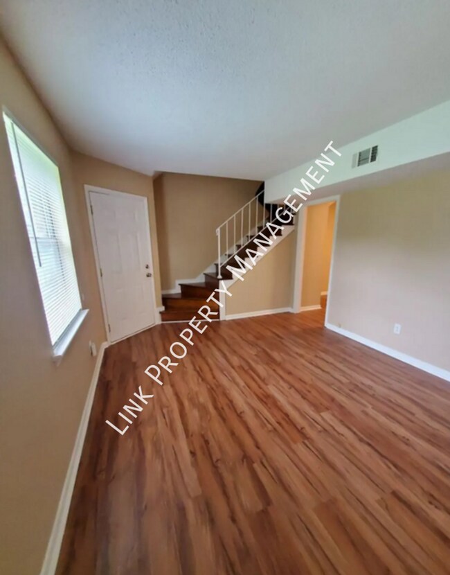 Building Photo - 4911 Marylin Ln