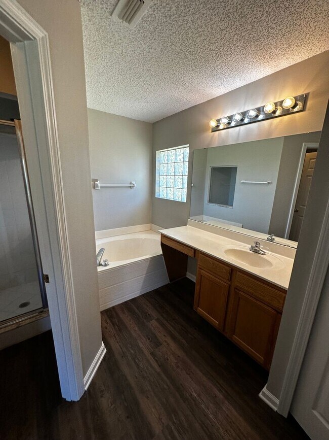 Building Photo - Tranquil Living in Yulee's Page Hill: Spac...