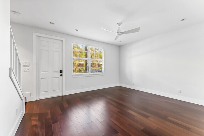 Foto del edificio - 106 SW 1st Ave