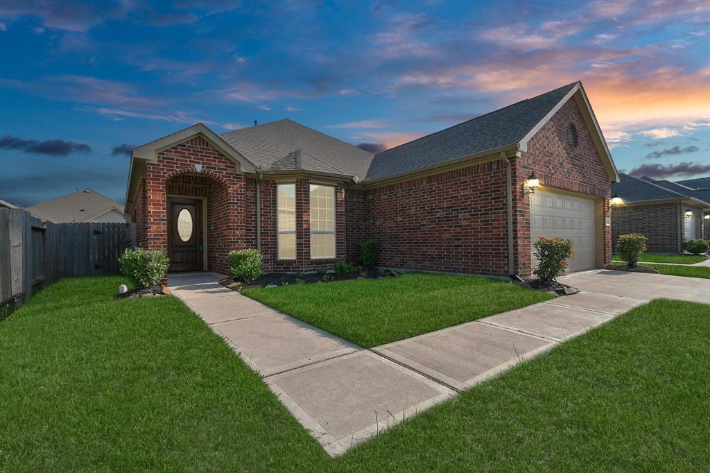 Primary Photo - 3638 Diamond Creek Dr