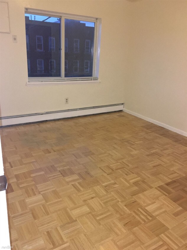 Foto principal - 3015 14th St