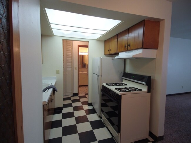 Interior Photo - Oakview Manor