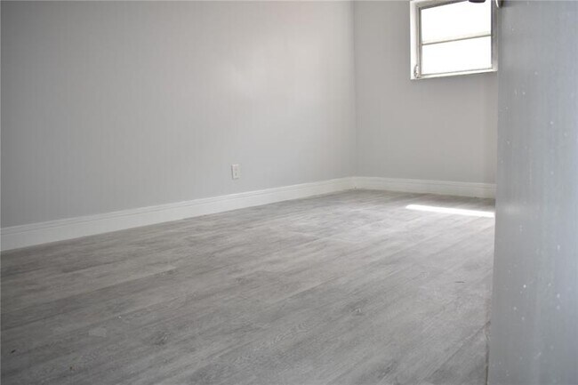 Foto del edificio - 312 SW 1st St