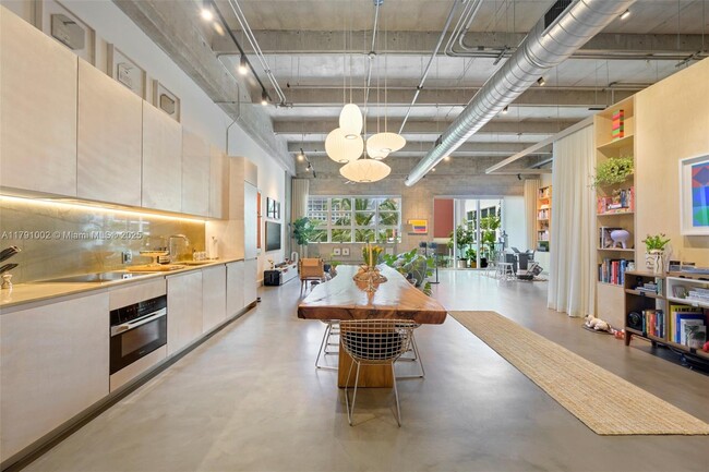Foto del edificio - 1749 NE Miami Ct