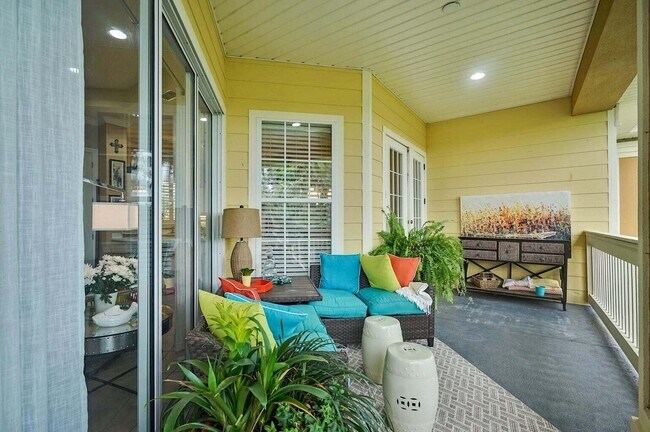 Building Photo - 2333 Crystal Cove Ln