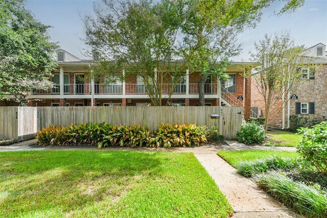 Foto del edificio - 847 Wax Myrtle Ln