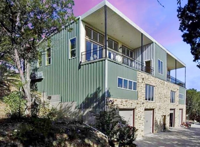 Foto del edificio - 19600 Bee Creek Tavern Rd
