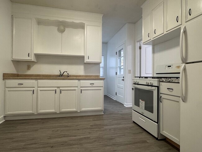 Foto del edificio - 99 Lansing St