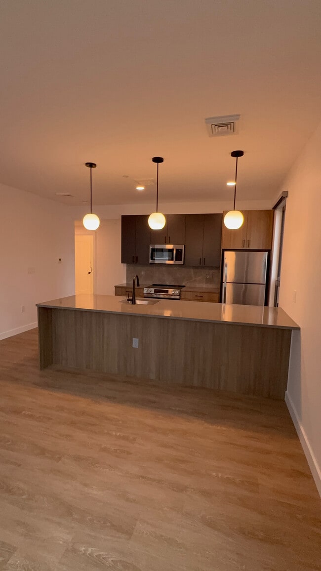 Foto del edificio - 198 Gardner St