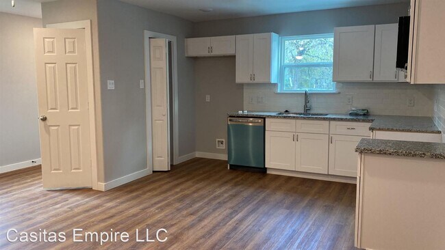Foto del edificio - 3 br, 2 bath House - 10509 Caxton St