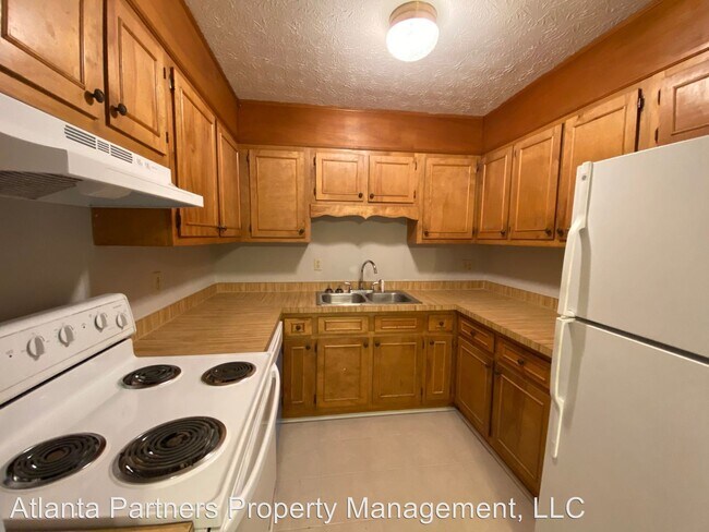 Building Photo - 438 Peachtree Ridge Ct NW