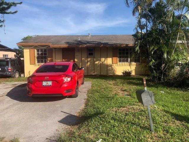 Primary Photo - 2900 NW 195th St