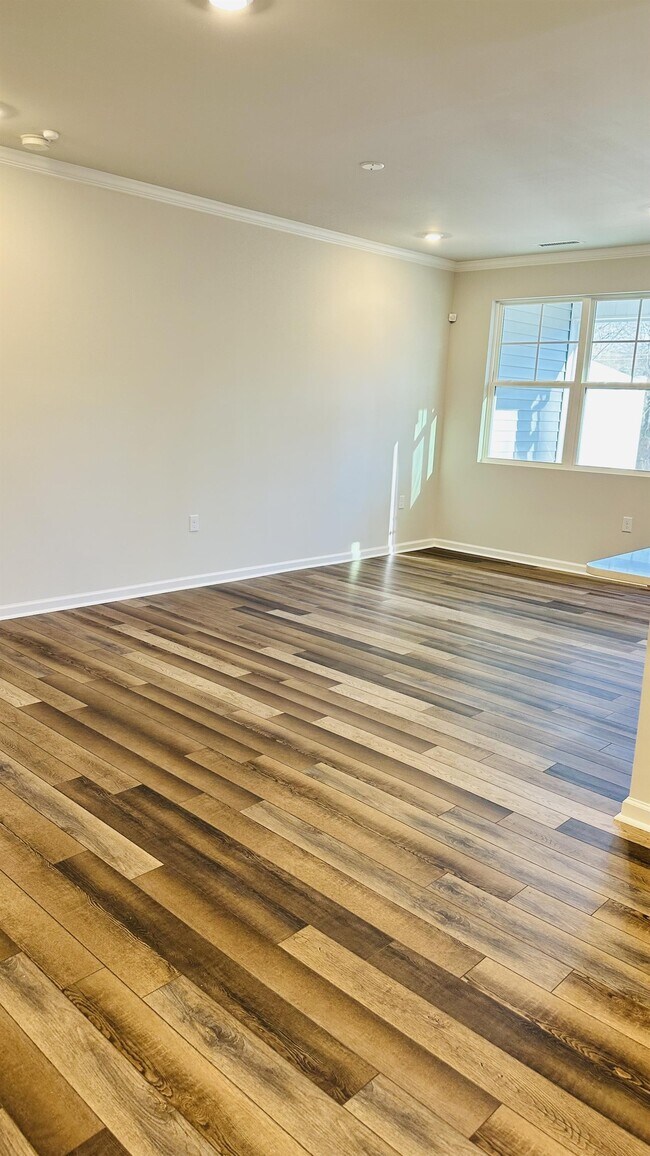 Building Photo - 117 Vanilla Orchid Ln