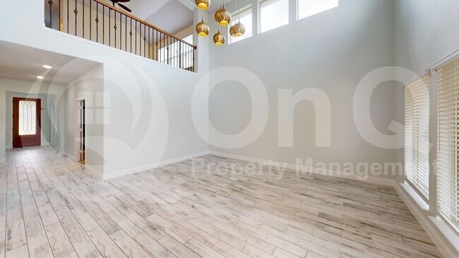 Foto del edificio - 6231 Lumley Rd