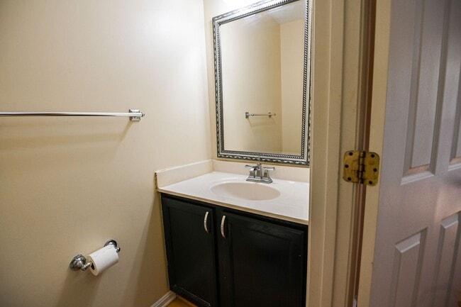 Photo - Seven Oaks Townhouse