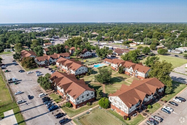 Aerial - Kingsborough Apartments
