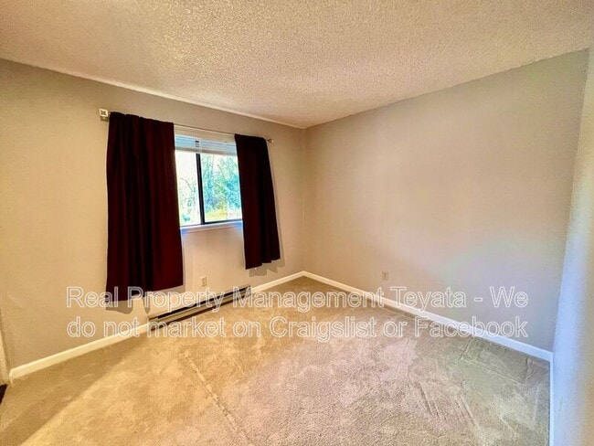 Building Photo - 7650 Birch Bay Dr