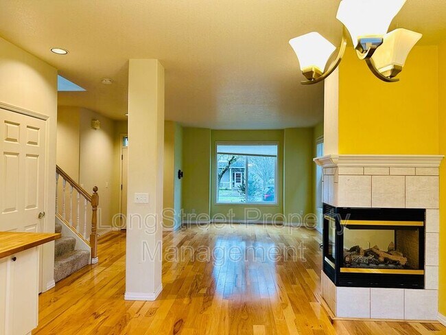 Building Photo - 6251 SW Arbor Grove Dr