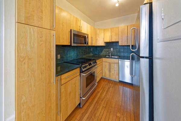 Kitchen - 1325 13th St NW