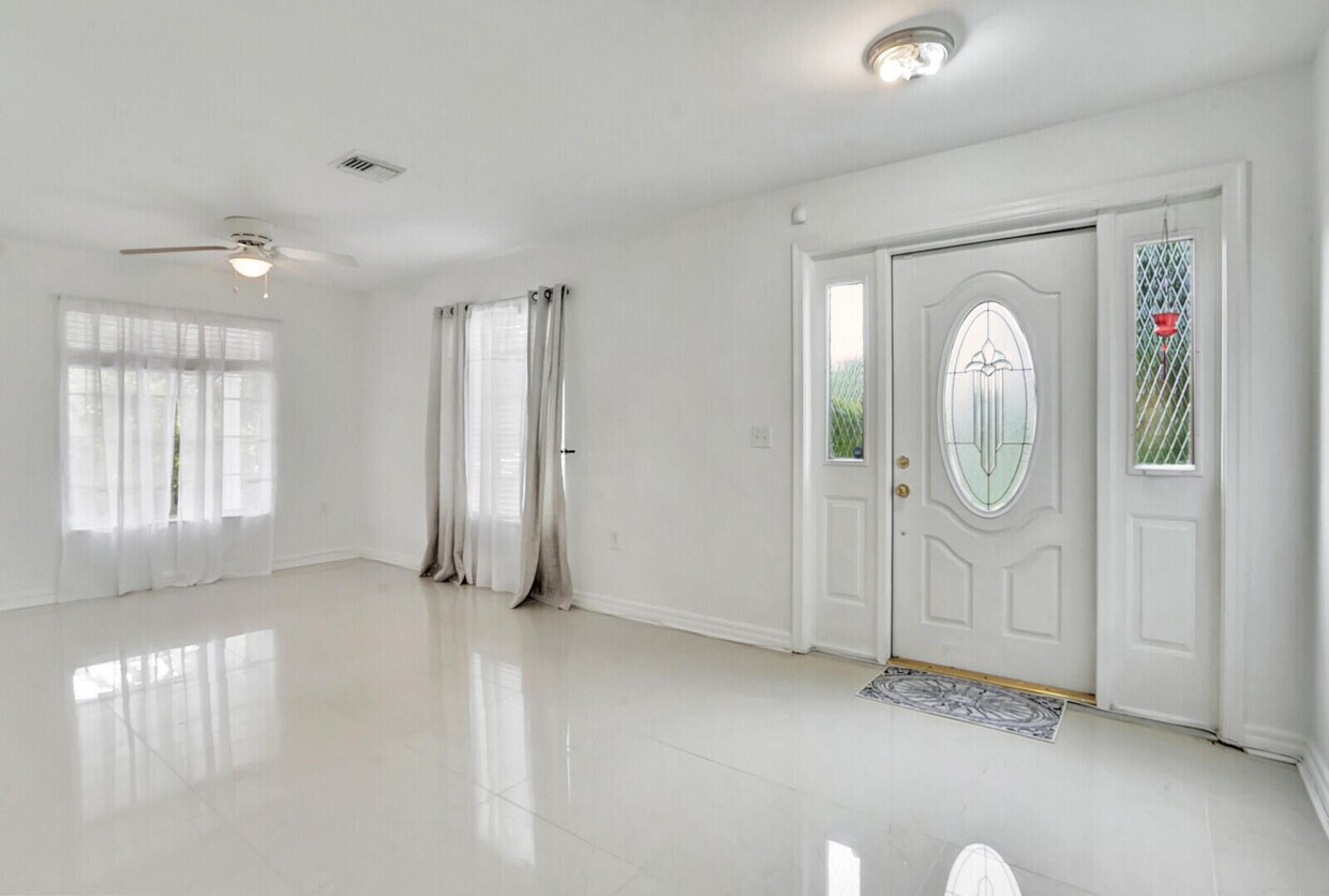 325 Glenn Rd, West Palm Beach, FL 33405 House Rental in West Palm