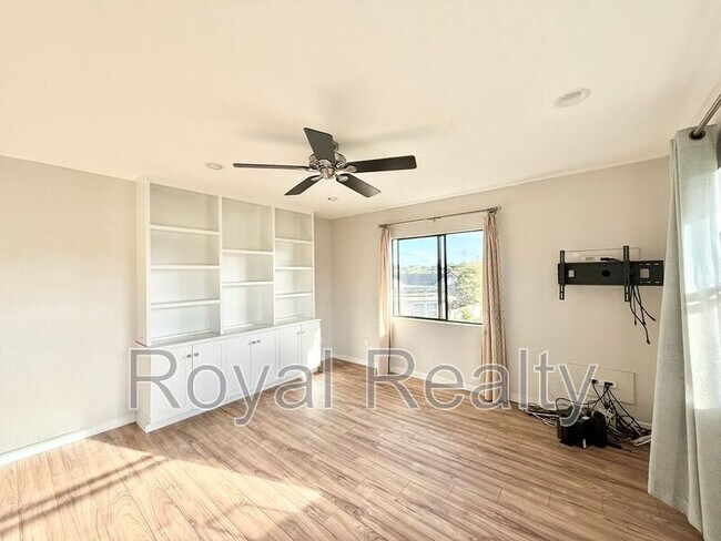 Foto del edificio - 95-349 Kuahelani Ave