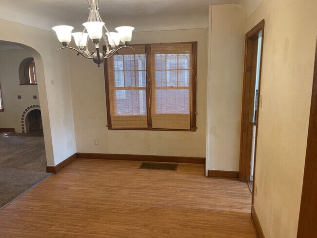 Foto del edificio - 4 Bedroom - PRE-LEASE FOR JUNE