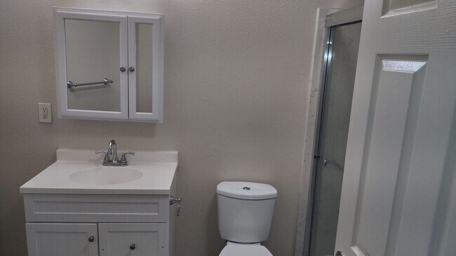 Building Photo - 2971 Portsmouth Dr