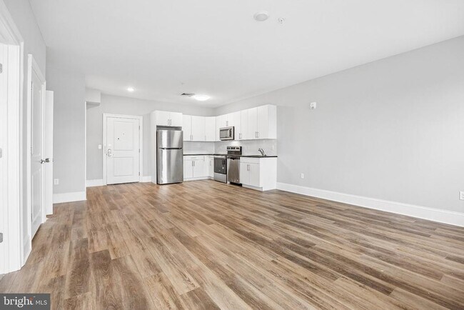 Building Photo - 500 Garden Park Blvd