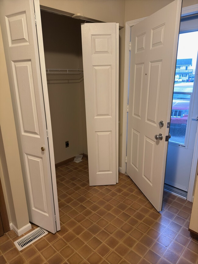 Foto del edificio - Eastgate Townhomes