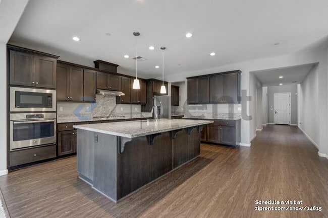Building Photo - 529 Brinwood Way