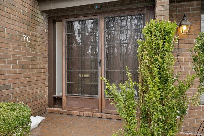 Foto del edificio - 70 Pheasant Run