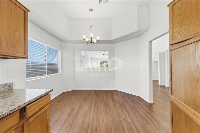 Foto del edificio - 30300 N Royal Oak Way