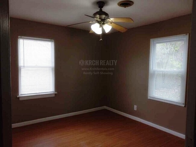 Foto del edificio - Adorable 2 bedroom, 1 bathroom home!
